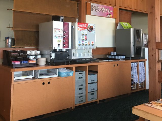 ドリンクバーもありました。_久兵衛屋川本店