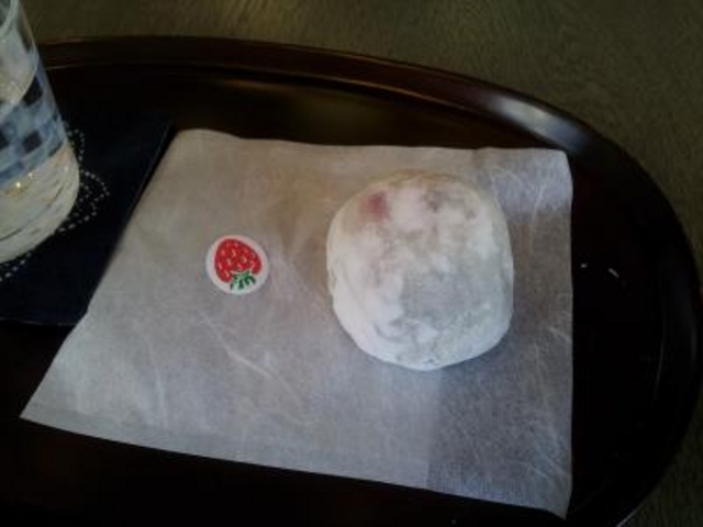 いちご大福_麻布・昇月堂