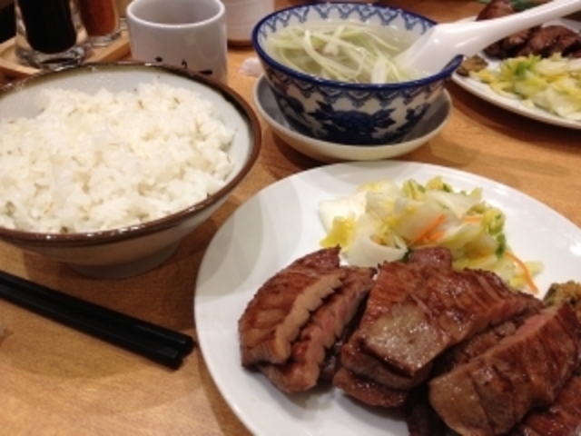 大盛りです☆_牛たん炭焼 利久 エキマルシェ大阪店