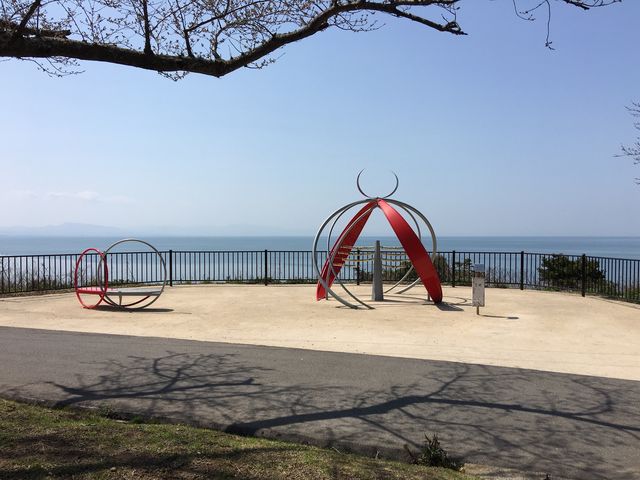 縁結びモニュメント_粟嶋公園