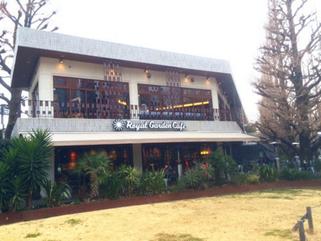 外観_Royal Garden Cafe 青山