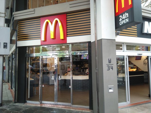 マクドナルド熊本新市街店