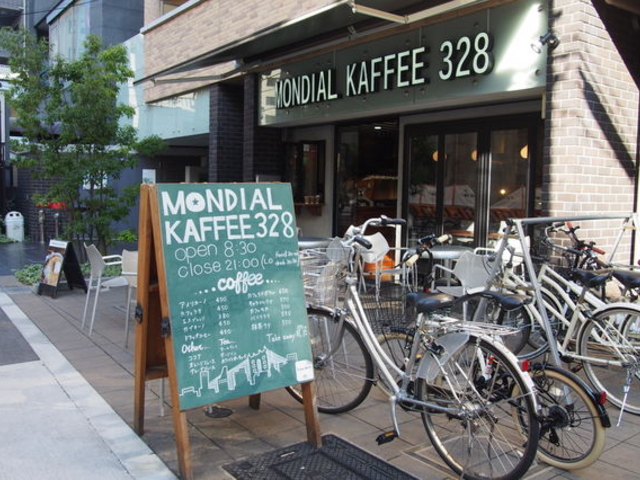 外観_モンディアルカフェ328 (MONDIAL KAFFEE 328)