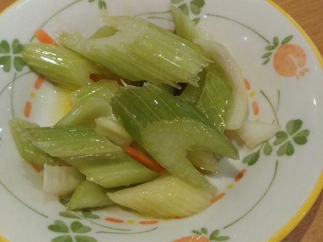 セロリのピクルス_サイゼリヤ埼大前店