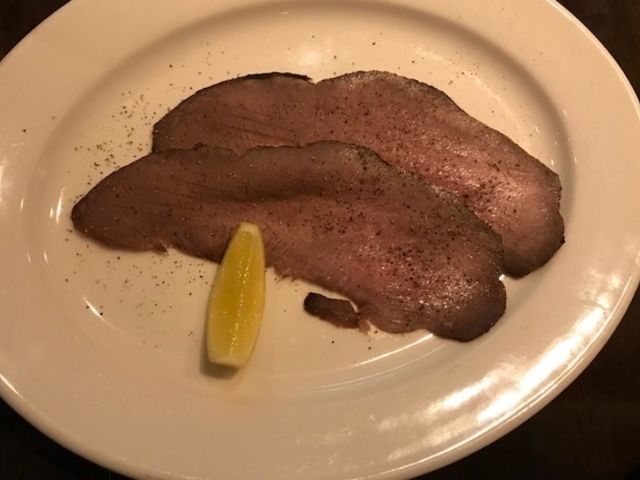 牛タンの燻製_燻製BAR オリオン ORION
