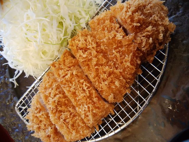 揚げたてです_かつ政 竜南店