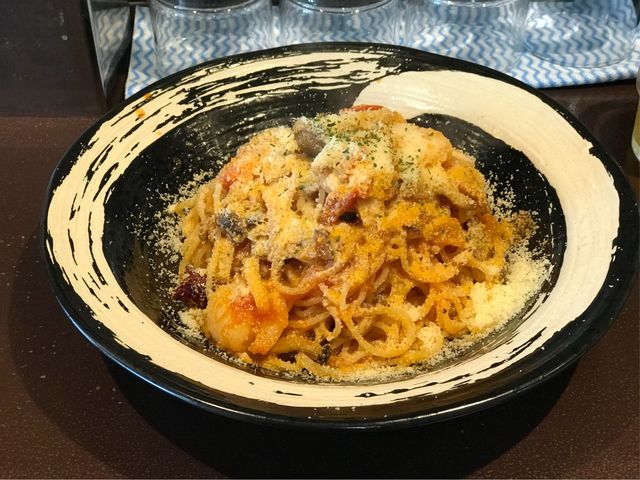 【こば屋】「アラビアータ」にエビとキノコを追加しました_生ぱすた専門店こば屋