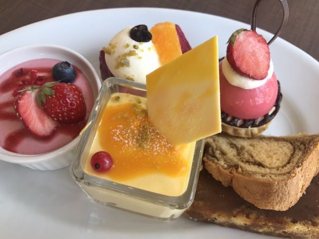 デザートブュッフェ。おススメです!_カナルカフェ CANAL CAFE