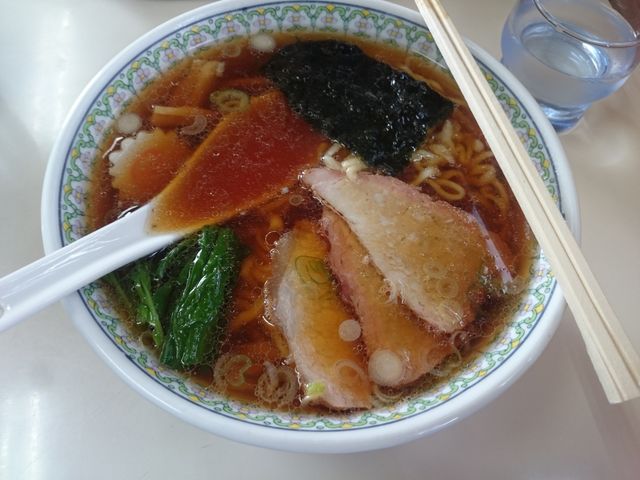 美味しいラーメン_すずき食堂