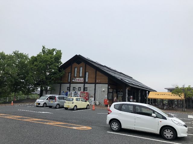 小さな道の駅_道の駅三本木やまなみ