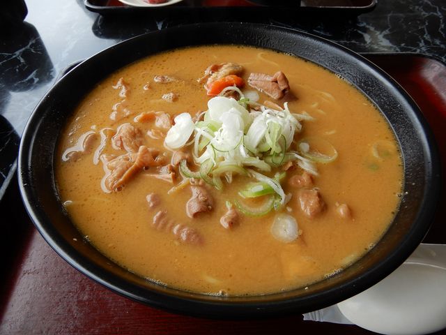 もつ煮味噌ラーメン_道の駅 美ヶ原高原 レストラン・ショップ