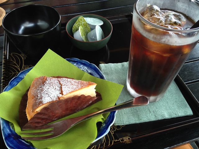 チーズケーキセット_古道具 海津