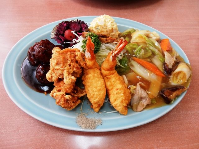 A定食 これにライスと玉子スープ_ニュー桃園