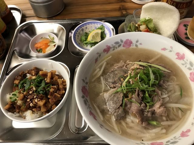 フォーボーランチ_ベトナム料理 コムゴン