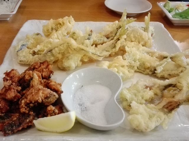 アジ天ぷら鯖竜田揚げ_シーサイド・スパ八景島 レストラン滄海(あおみ)