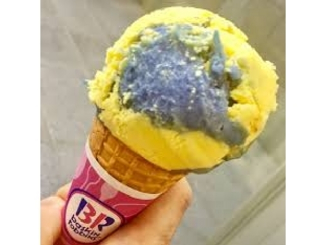 限定アイス_サーティワンアイスクリーム 京都南インターRS店