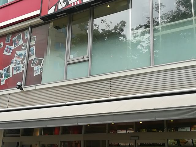 外観_ケンタッキーフライドチキン上本町店