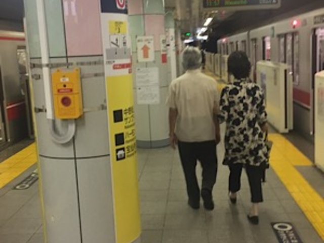 駅の様子です。_東京メトロ丸ノ内線中野坂上駅