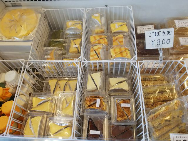 どれも美味しそうで悩みました(^^)_うどん屋仁