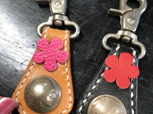 初めてのレザークラフト大満足です(*^_^*)_革屋マービー