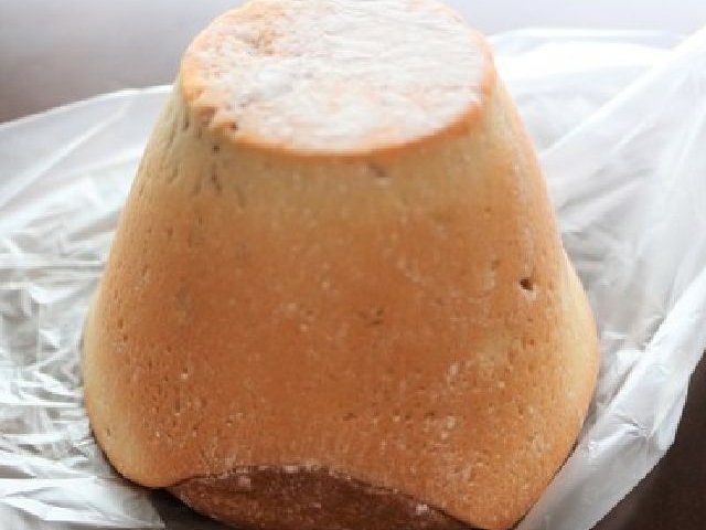 海ほたる富士山メロンパン270円(税込)_ぽるとがるcafe