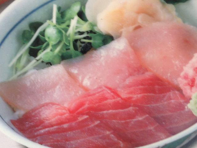 二色まぐろ丼_目利きの銀次 名鉄岐阜駅前店