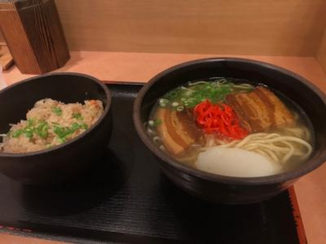 沖縄そばとジューシー_そば処 琉風
