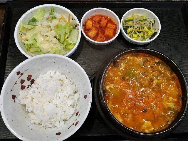 スンドゥプチゲ定食_MADANGSOE マダンセ