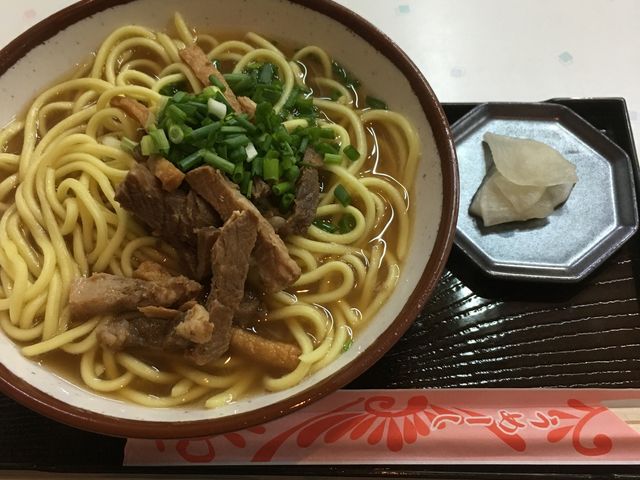 八重山そば普通盛り_真仁屋そば屋