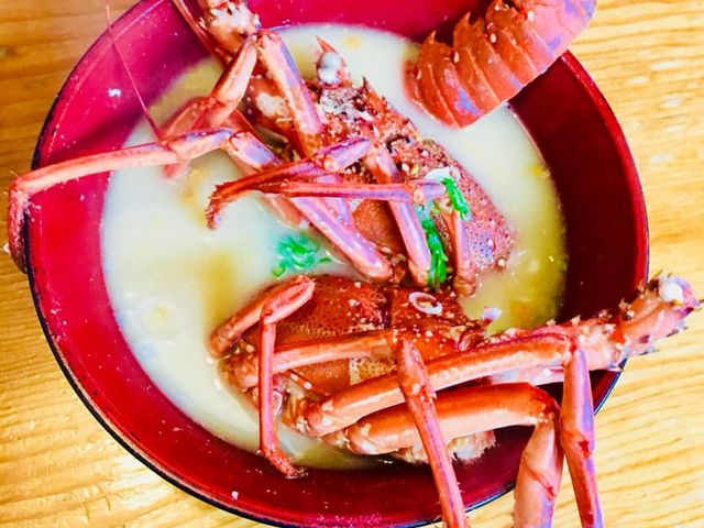 シャンシャン茶屋♪伊勢海老祭り♪伊勢海老の活き造りの後造り♪味噌汁最高_シャンシャン茶屋