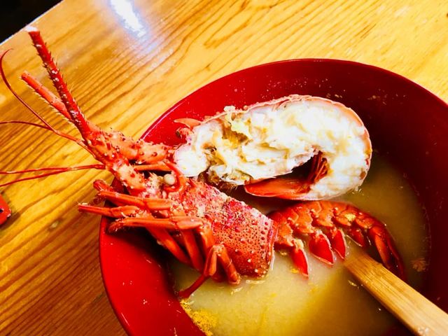 シャンシャン茶屋♪伊勢海老祭り♪エビフライと伊勢海老味噌汁付き定食の味噌汁_シャンシャン茶屋