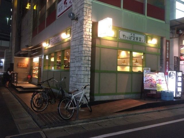 外観_天神 わっぱ定食堂