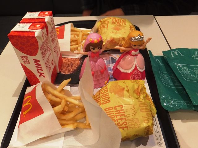 ハッピーセット(リカちゃん)_マクドナルド伊賀上野店