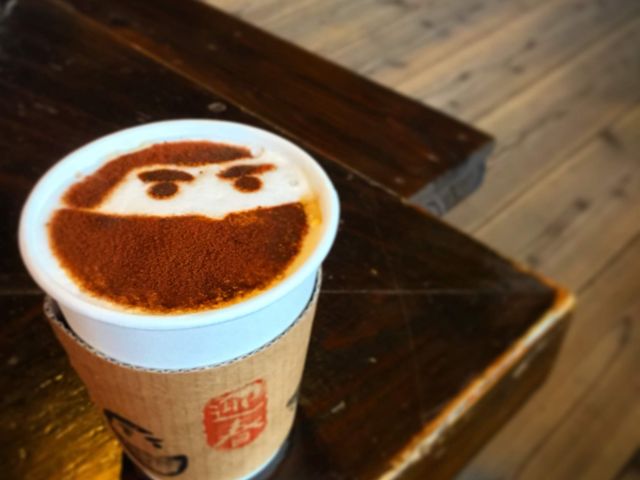 西郷どんなど5種類のラテアートを選べる"せごラテ"は必須!_南洲神社