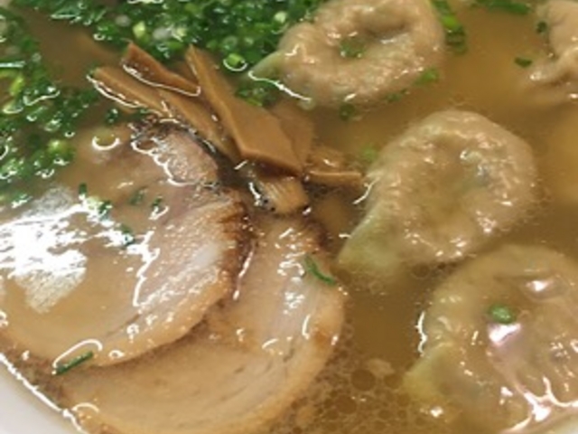 ワンタン麺です。_支那そば屋 こうや