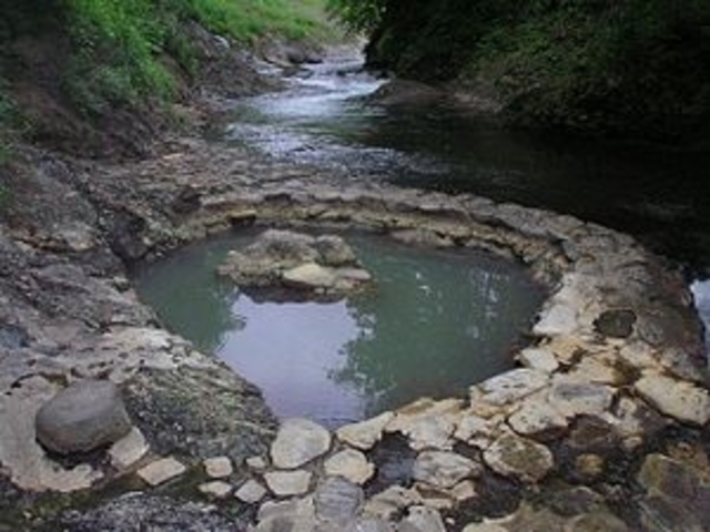 川沿いにあります!_鹿の湯(北海道鹿追町)