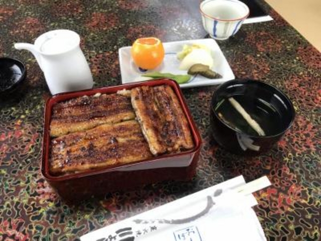 うな重です。_川よし