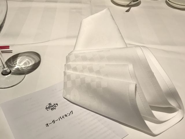 テーブルコーディネート_王朝