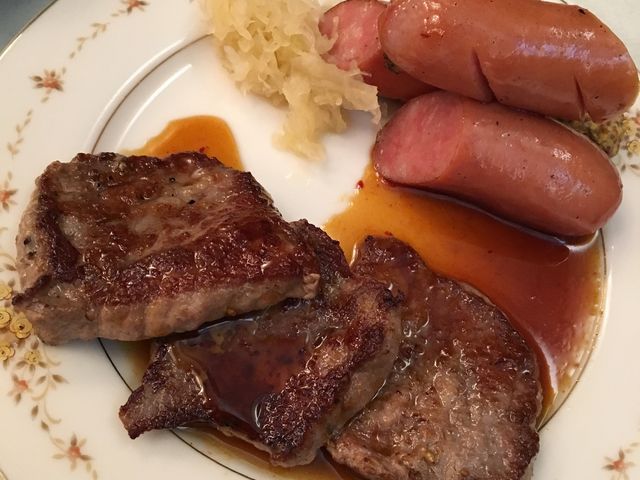 油をさしてるお肉でした。_ANAクラウンプラザリゾート安比高原