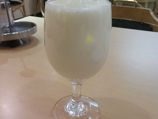 ラッシー_ポレポレ