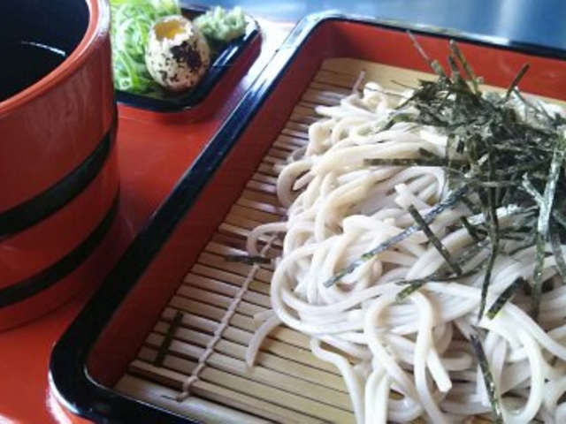 ざるそば_衣掛茶屋