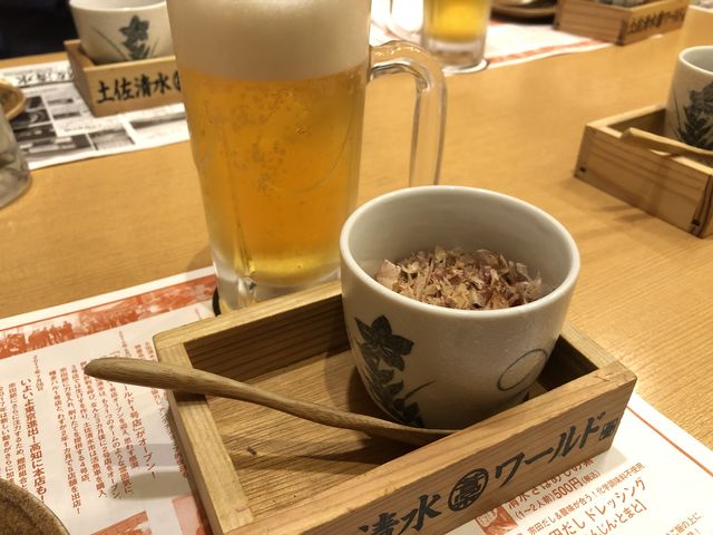 ビールと茶碗蒸し_土佐清水ワールド三宮磯上通店 神戸国際会館前