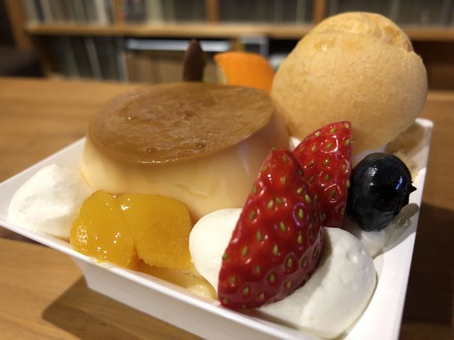 プリンアラモード_シャトレーゼ 東浦店