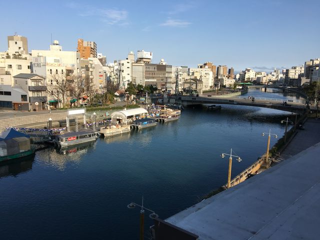 両国橋のたもとに発着所があります。_ひょうたん島クルーズ