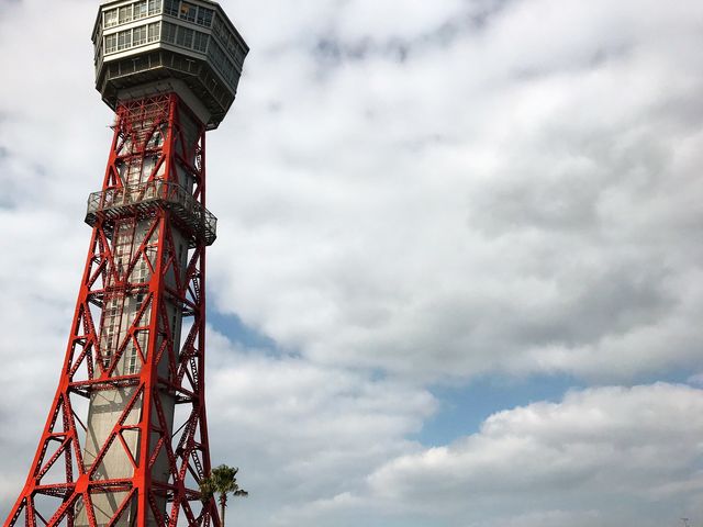 昭和を感じるレトロなデザイン!_博多ポートタワー