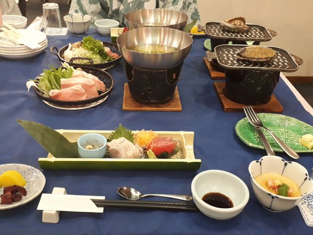夕食_伊東温泉 ホテル 伊東パウエル