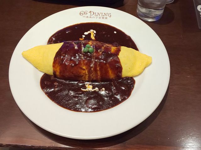 自慢のオム 1000円_66DINING・六本木六丁目食堂・浅草EKIMISE店