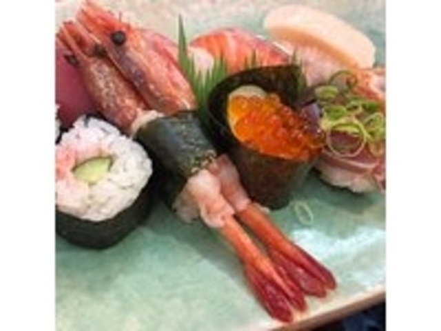 \1000のランチ
_すし政東店