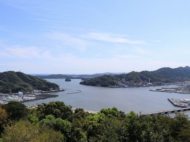 浦戸湾の方角。_五台山公園