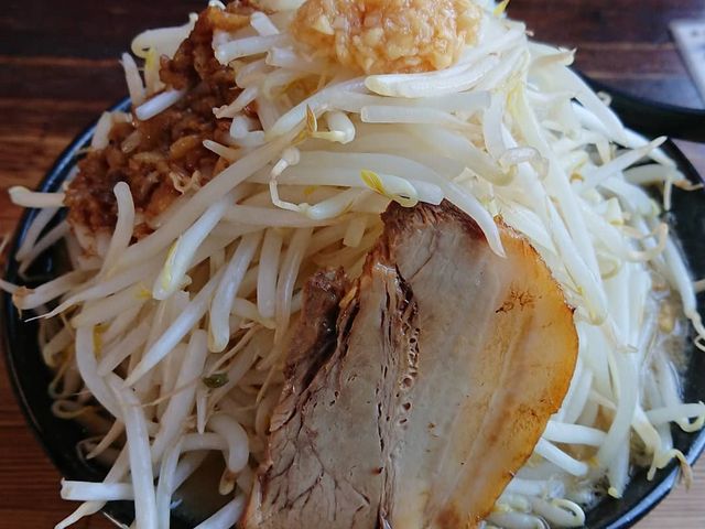 山盛り_五代目らーめん処 まるは商店 船橋高根木戸店